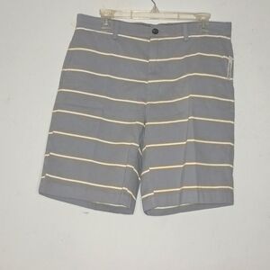 Amazon Essentials Men's‎ Grey Stripe Classic Shorts NWT